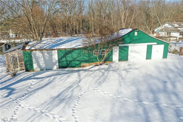 1554 Woods Road, Akron, OH 44306