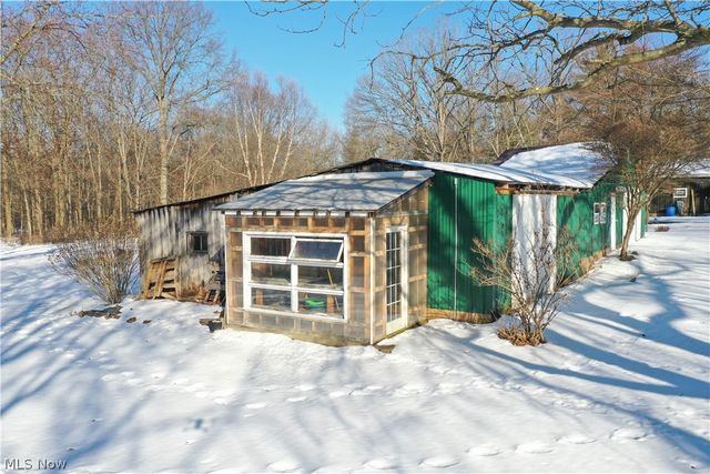 1554 Woods Road, Akron, OH 44306