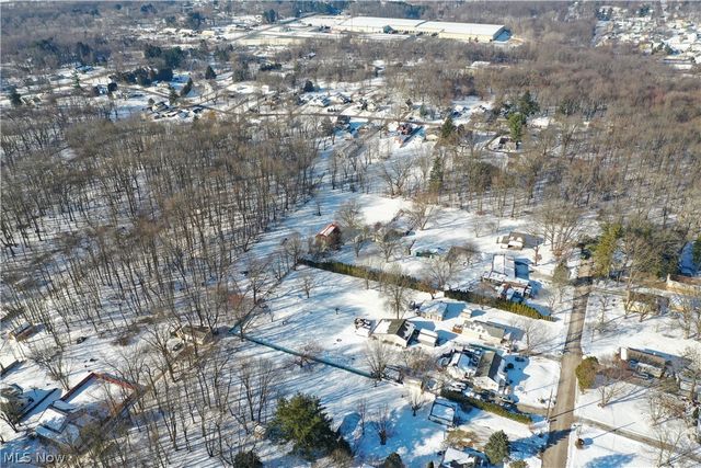 1554 Woods Road, Akron, OH 44306