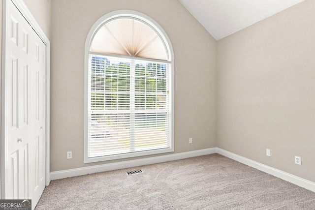 4876 Hunt Club Drive, Flowery Branch, GA 30542