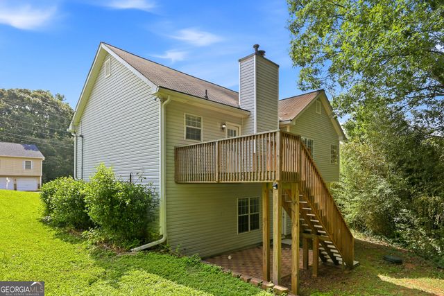 4876 Hunt Club Drive, Flowery Branch, GA 30542