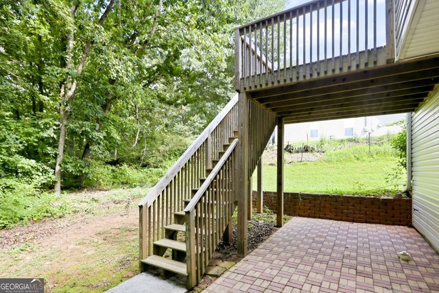 4876 Hunt Club Drive, Flowery Branch, GA 30542