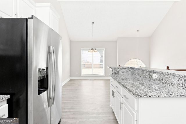 4876 Hunt Club Drive, Flowery Branch, GA 30542