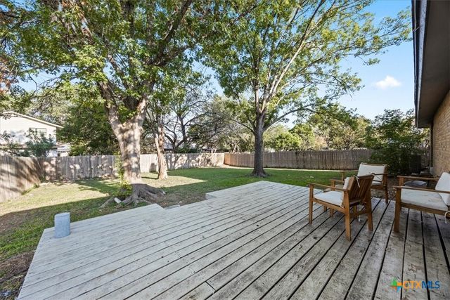 11926 Holm Oaks Drive, San Antonio, TX 78249