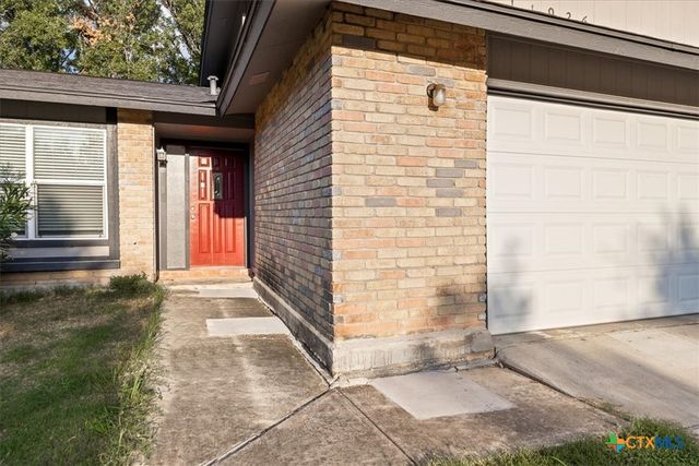 11926 Holm Oaks Drive, San Antonio, TX 78249