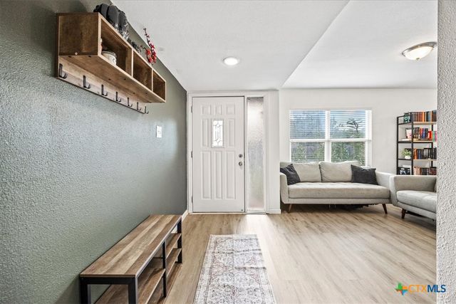 11926 Holm Oaks Drive, San Antonio, TX 78249