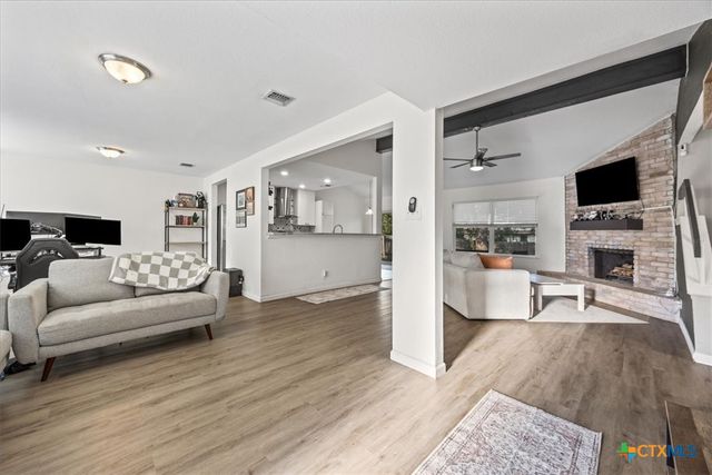 11926 Holm Oaks Drive, San Antonio, TX 78249