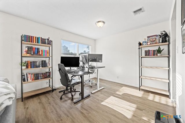 11926 Holm Oaks Drive, San Antonio, TX 78249