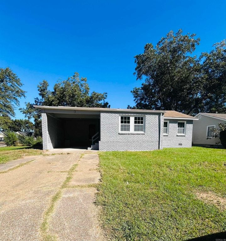 1 Neal Place, North Little Rock, AR 72217