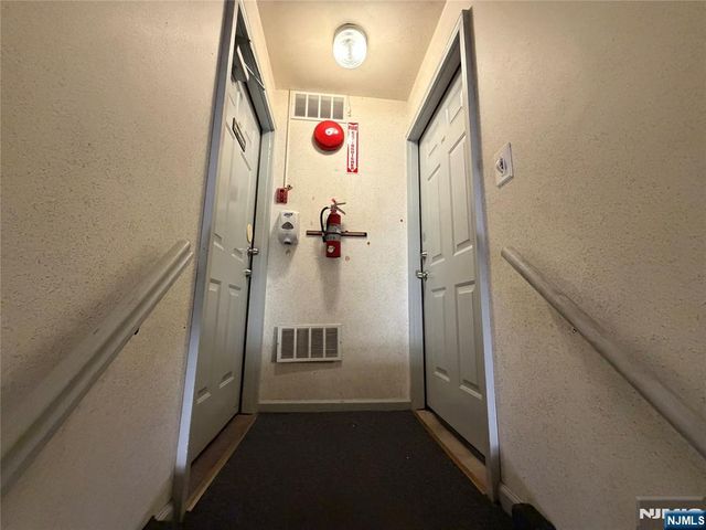 104 Lincoln Avenue, Hawthorne, NJ 07506