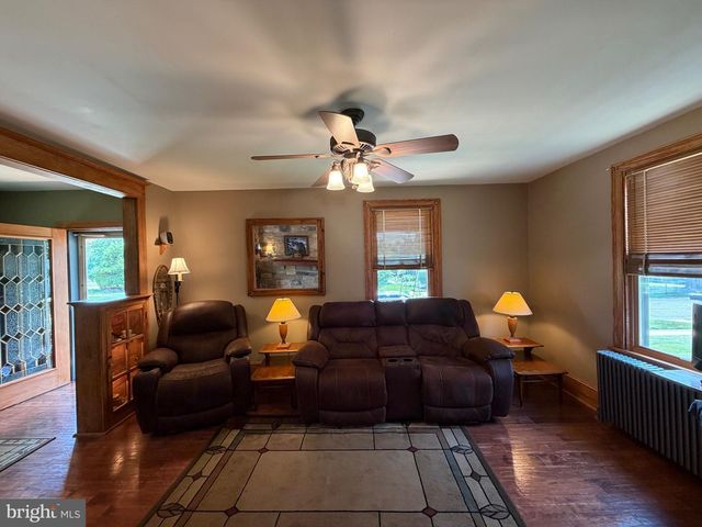 97 WILSON AVE, Warminster, PA 18974