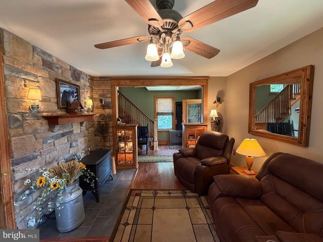 97 WILSON AVE, Warminster, PA 18974