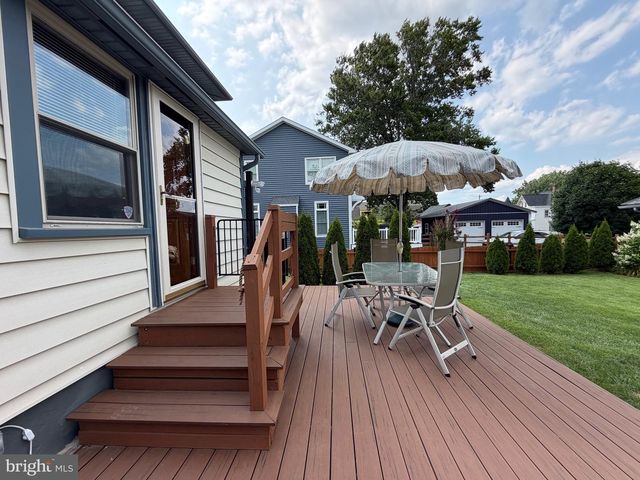 97 WILSON AVE, Warminster, PA 18974