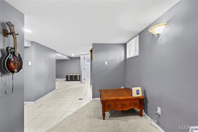 9557 Cantwell Drive, Affton, MO 63123