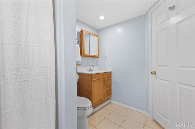 9557 Cantwell Drive, Affton, MO 63123