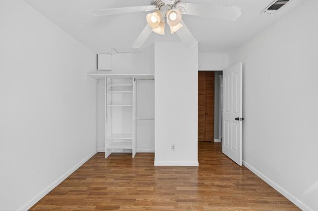 4355 Evelyn Dr, Olivehurst, CA 95961