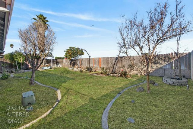 4355 Evelyn Dr, Olivehurst, CA 95961