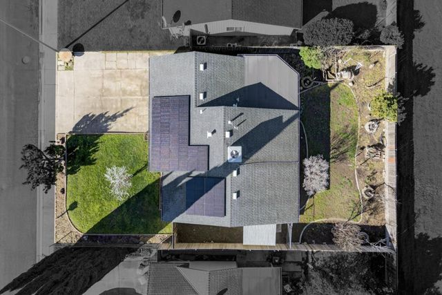 4355 Evelyn Dr, Olivehurst, CA 95961