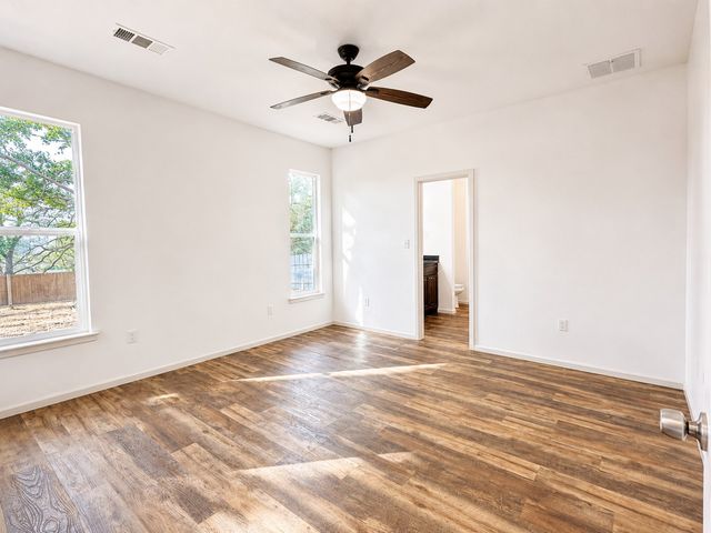 713 N Wood Street, Denton, TX 76209