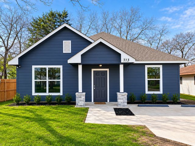713 N Wood Street, Denton, TX 76209