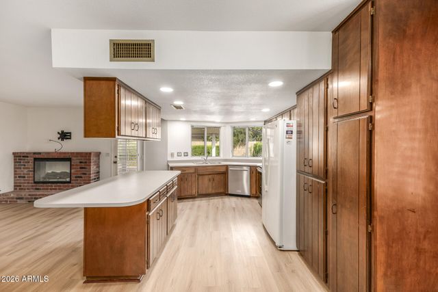 5222 W LAS PALMARITAS Drive, Glendale, AZ 85302