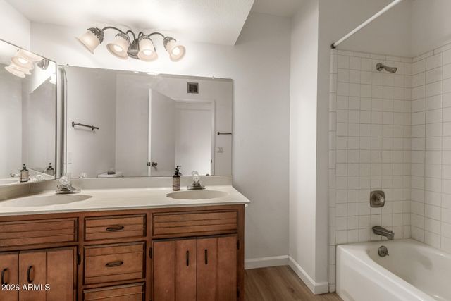 5222 W LAS PALMARITAS Drive, Glendale, AZ 85302