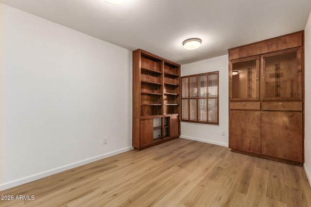 5222 W LAS PALMARITAS Drive, Glendale, AZ 85302