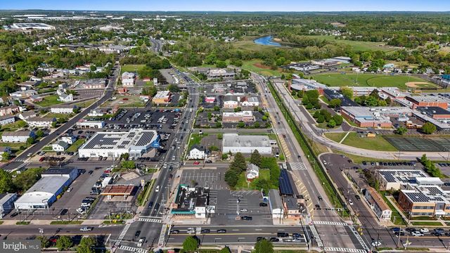 631 HIGH ST, Burlington, NJ 08016