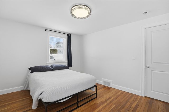 2 Hemenway Road, Framingham, MA 01701