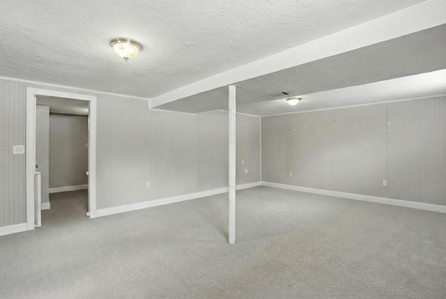 2 Hemenway Road, Framingham, MA 01701