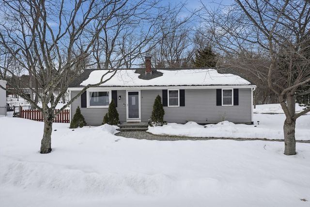 2 Hemenway Road, Framingham, MA 01701