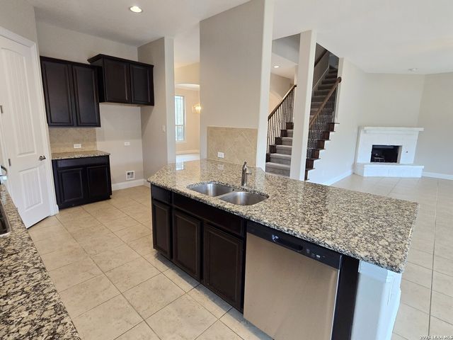 5210 Anemone, San Antonio, TX 78253
