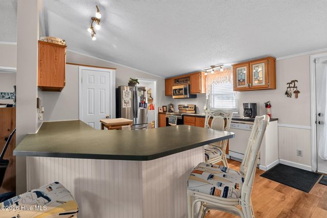 1866 Sunset Cove Drive SE, Bolivia, NC 28422