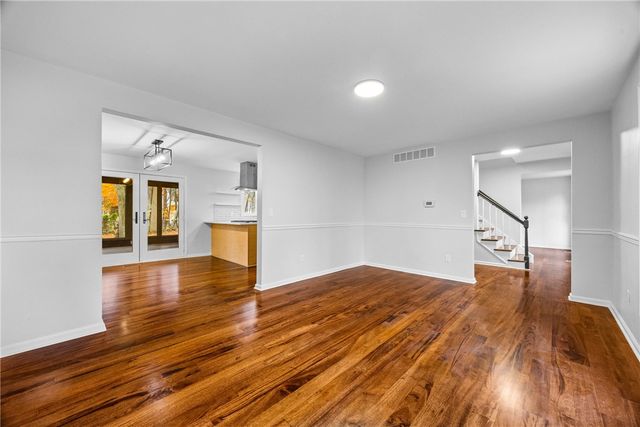 1165 Woodbridge Lane, Webster, NY 14580