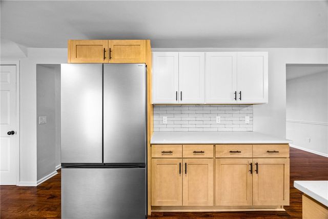 1165 Woodbridge Lane, Webster, NY 14580