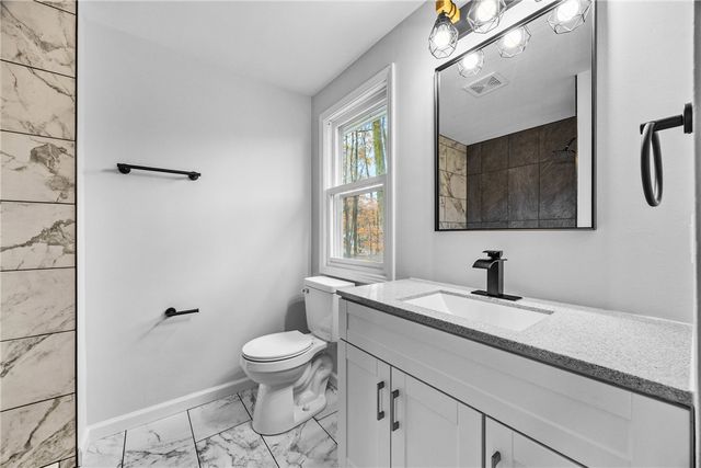 1165 Woodbridge Lane, Webster, NY 14580