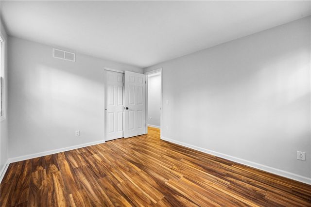 1165 Woodbridge Lane, Webster, NY 14580