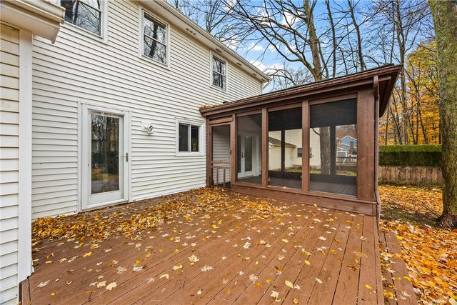 1165 Woodbridge Lane, Webster, NY 14580