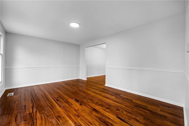 1165 Woodbridge Lane, Webster, NY 14580