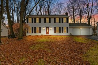 1165 Woodbridge Lane, Webster, NY 14580