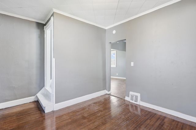 324 Van Buren Avenue, Saint Paul, MN 55103