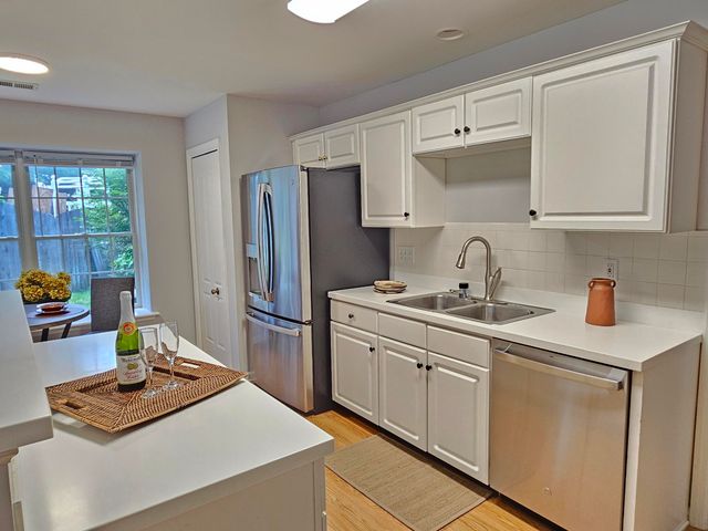 2216 Burns Court, Lexington, KY 40513