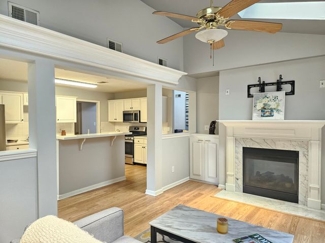 2216 Burns Court, Lexington, KY 40513