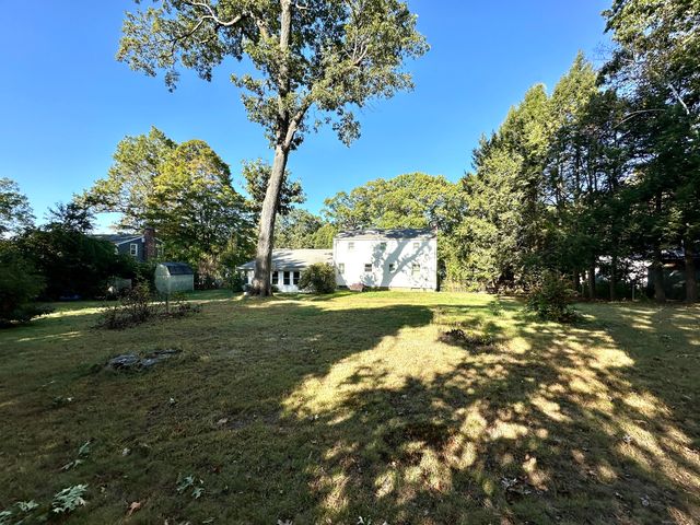 3 Coolidge Drive, Enfield, CT 06082