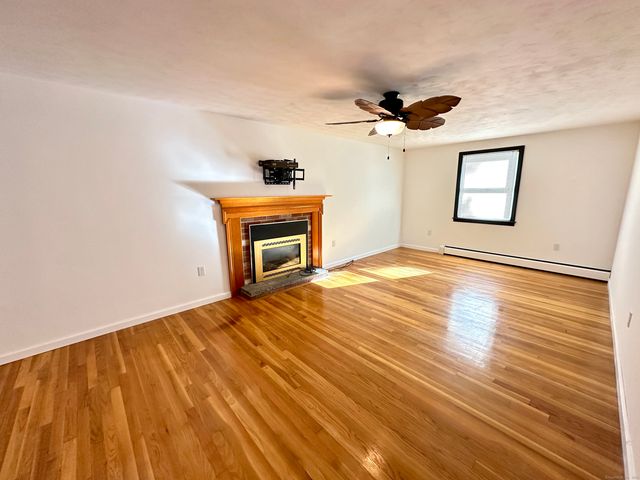 3 Coolidge Drive, Enfield, CT 06082