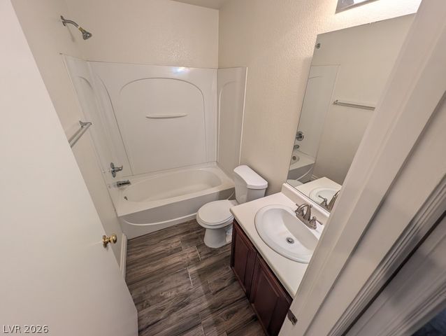4917 Hostetler Avenue, Las Vegas, NV 89131