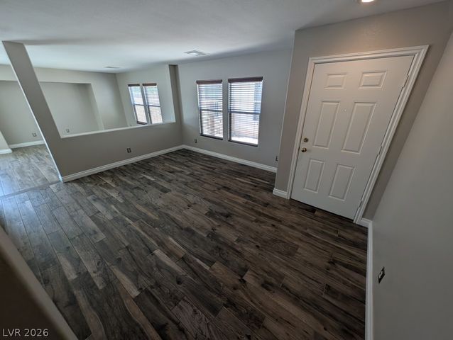 4917 Hostetler Avenue, Las Vegas, NV 89131