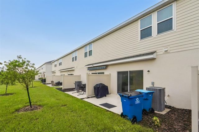2576 PENGUIN BOULEVARD, Davenport, FL 33837