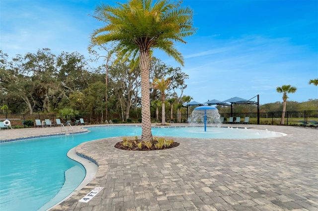 2576 PENGUIN BOULEVARD, Davenport, FL 33837
