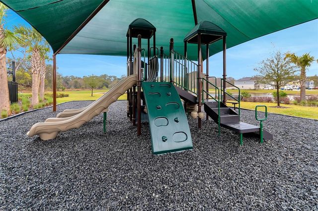 2576 PENGUIN BOULEVARD, Davenport, FL 33837